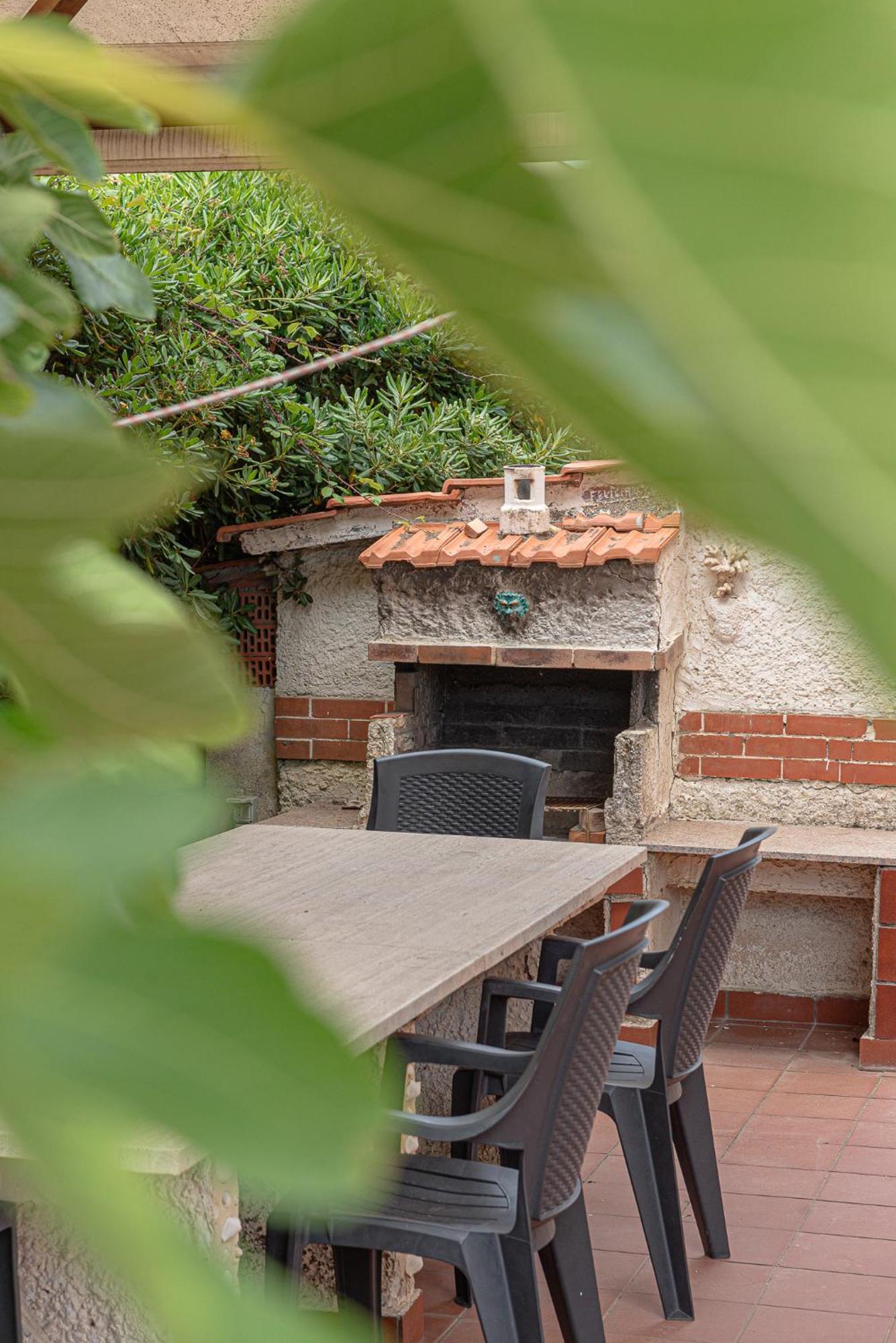 Villino Dei Coralli Ostia Buitenkant foto